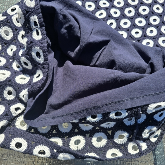 Boden Elana Crochet Navy and White dress, EUC, size 10. - Picture 12 of 14